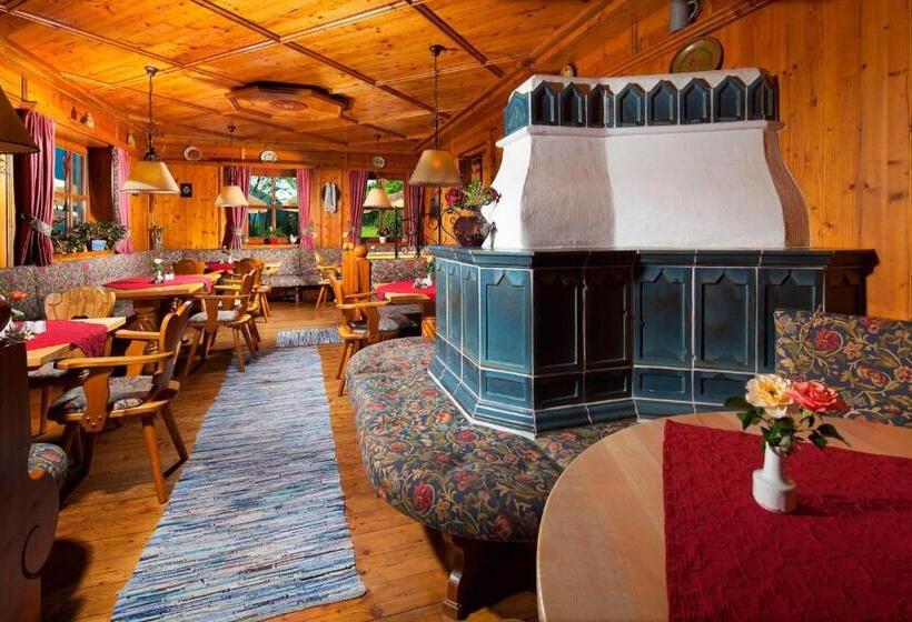 Hotell Gasthof Nutzkaser