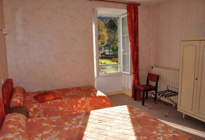 ホテル Hôtel Des Eaux Bonnes