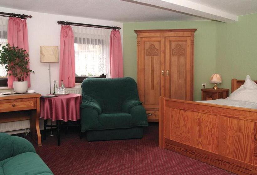 Отель Jägerhalle