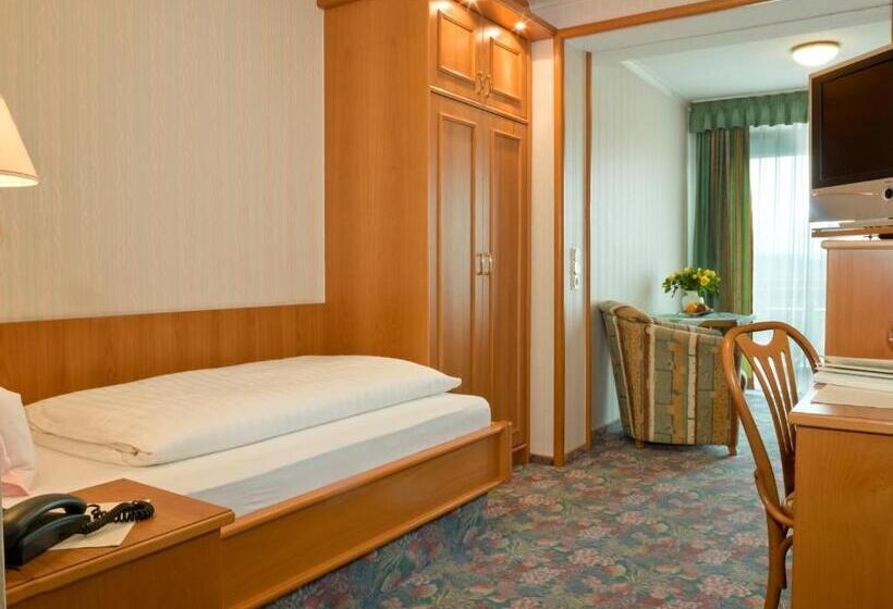 فندق Pension Fent