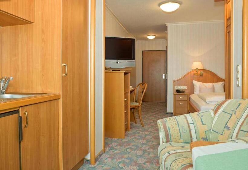 فندق Pension Fent