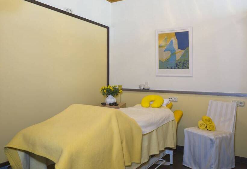 فندق Pension Fent