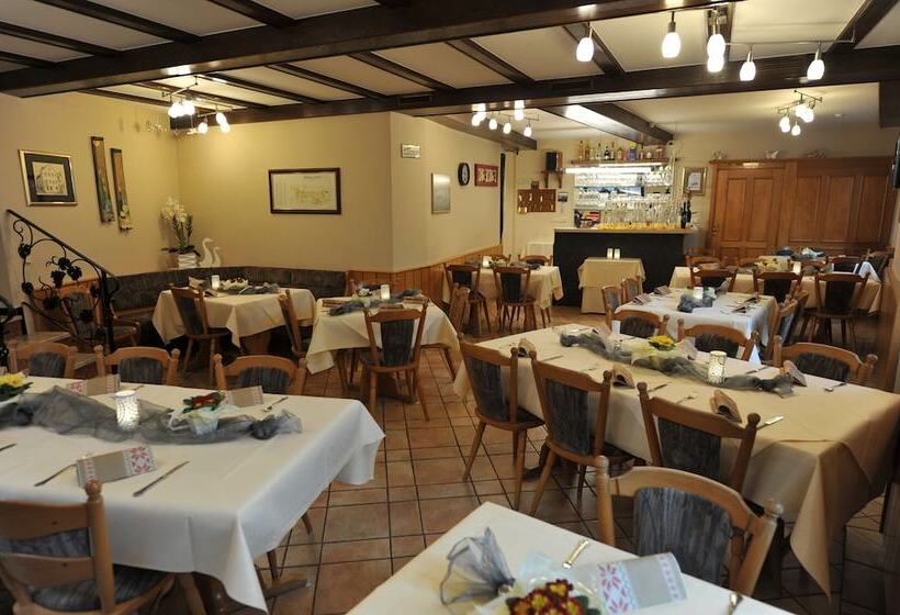 فندق Restaurant Ehses