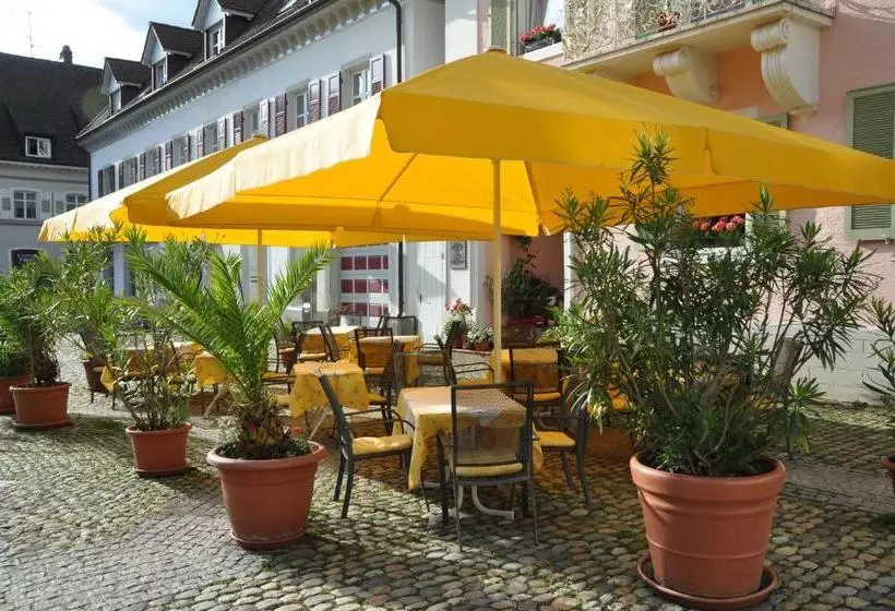 ホテル Stadthaus