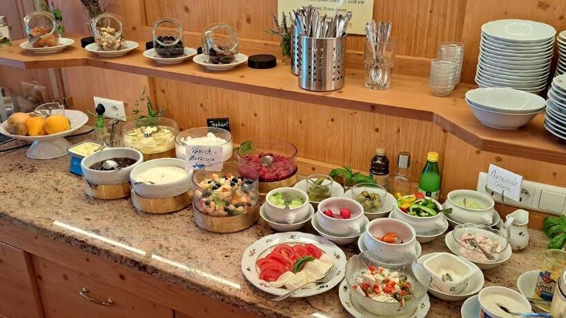 Отель Strand Cafe Meersburg