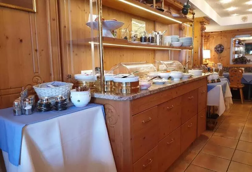 Hotelli Strand Cafe Meersburg