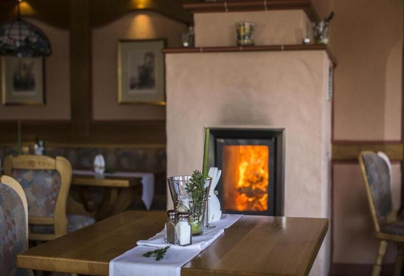 هتل Weinhaus Kreuter