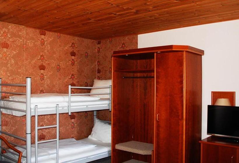 Отель Ziegenkrug Rostocker Tor