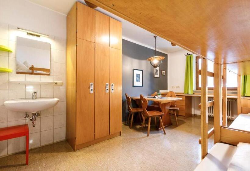 Jugendherberge Kreuth Am Tegernsee