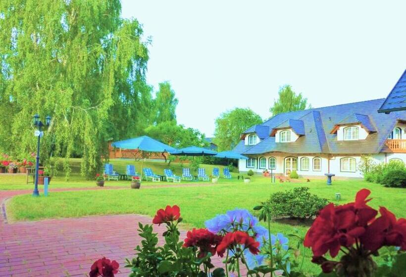 Landhaus Müritzgarten Hotel Garni