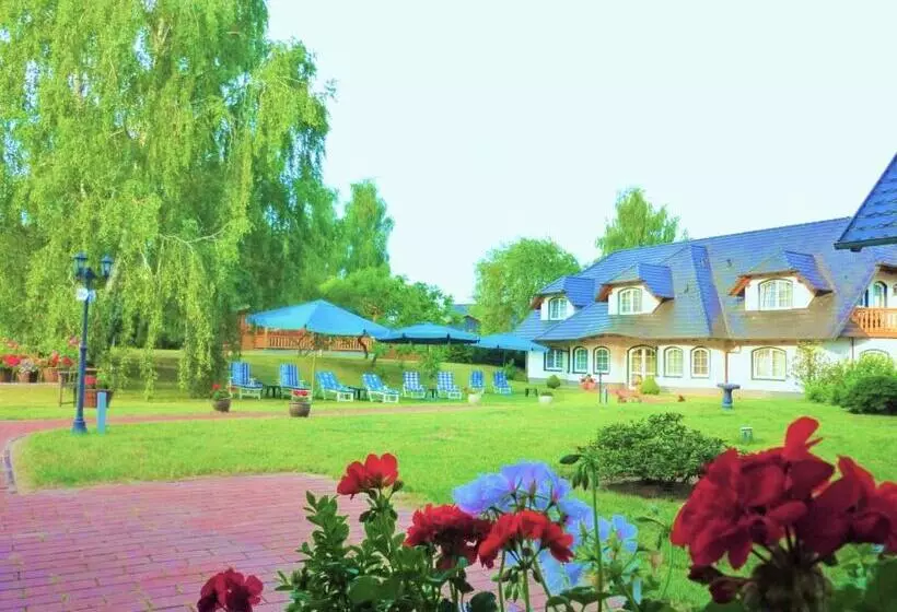Landhaus Müritzgarten Hotel Garni