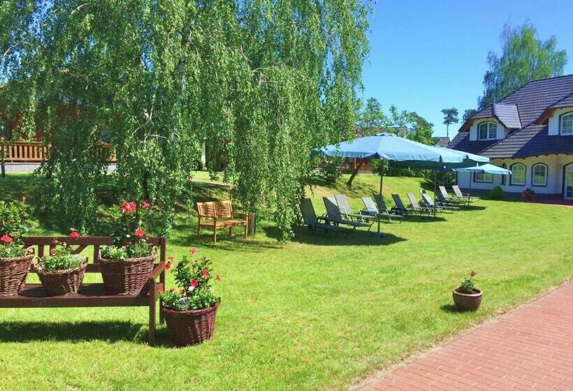 Landhaus Müritzgarten Hotel Garni