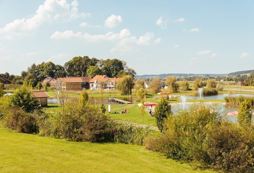 منتجع Vital Camp Bayerbach