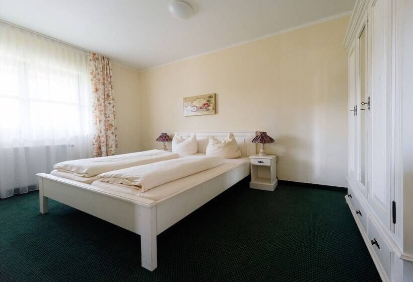 منتجع Vital Camp Bayerbach