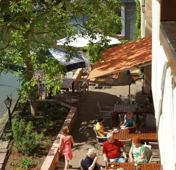 Tauberhotel Kette