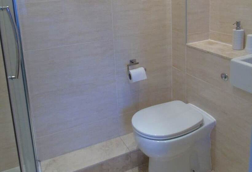 مبيت وإفطار The Old Star