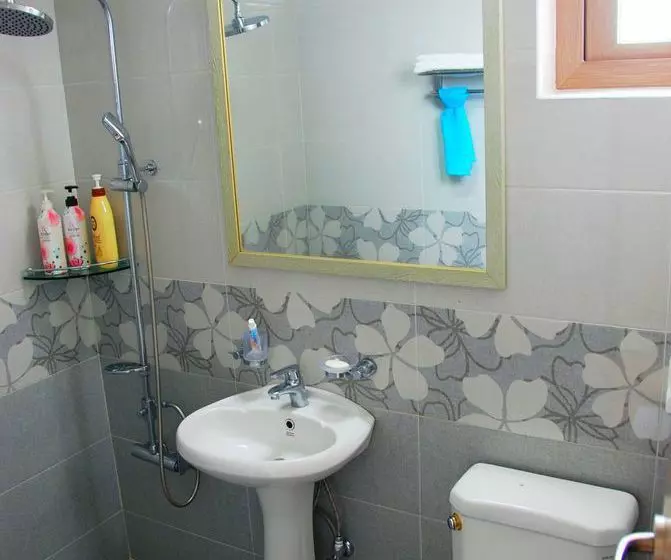 Budapest Inn