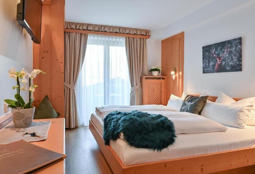 בית מלון כפרי Alpenstuben