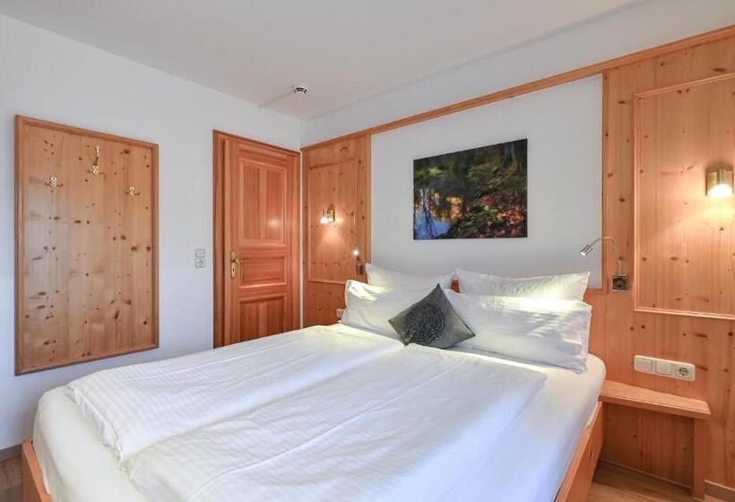 בית מלון כפרי Alpenstuben