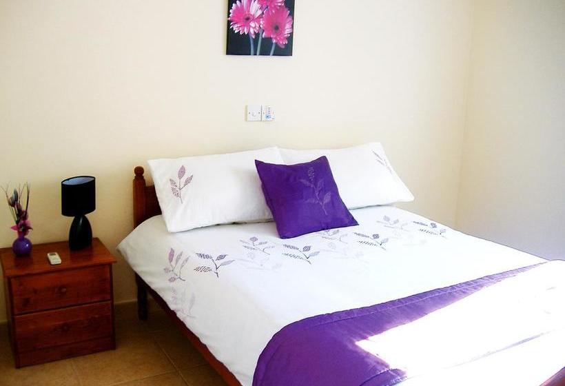 2 Bedrooms Apartment With Shared Pool And Wifi At Mandria 1 Km Away From The Beach