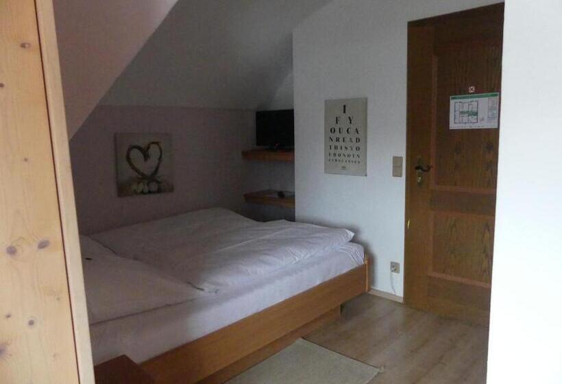 酒店 Bayerischer Hof