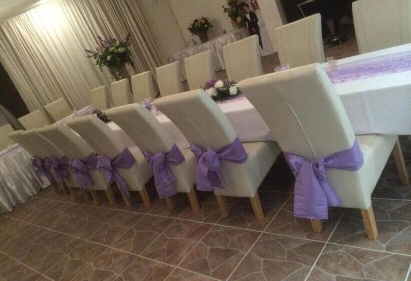 ホテル Höfener Wirtshaus