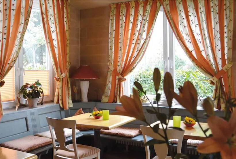 호텔 Schwarzwälder Hof Achern