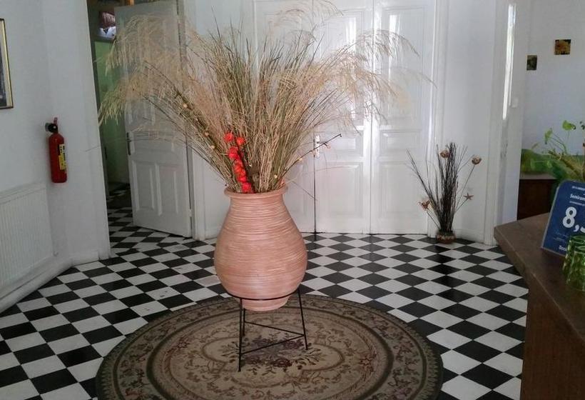 Semiramis Boutique Hotel & Spa