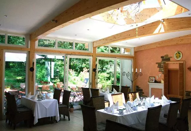 ホテル Land & Gasthof Forsthaus