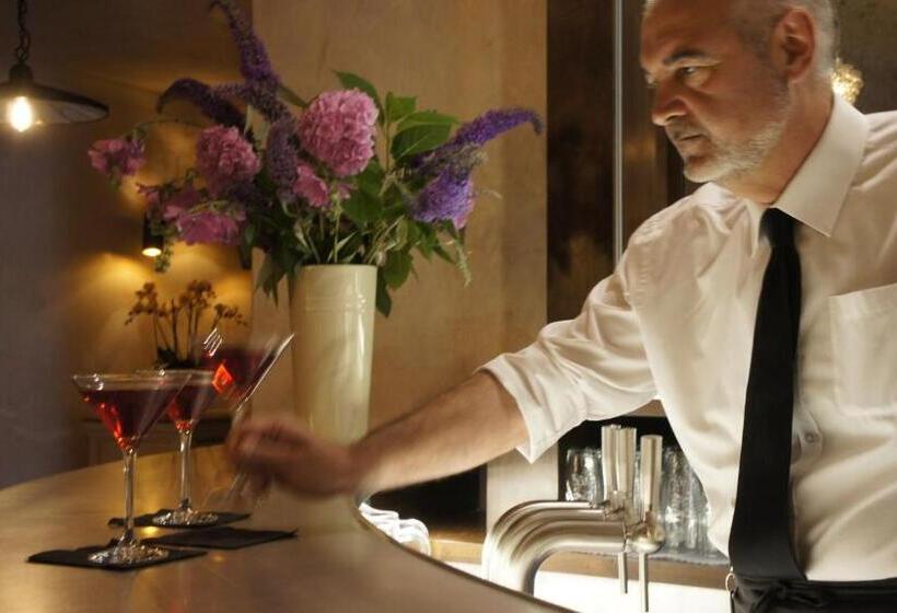 تختخواب و صبحانه Abergavenny