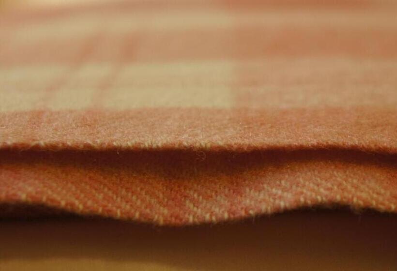 تختخواب و صبحانه Abergavenny