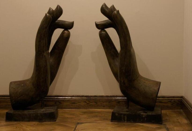 تختخواب و صبحانه Abergavenny