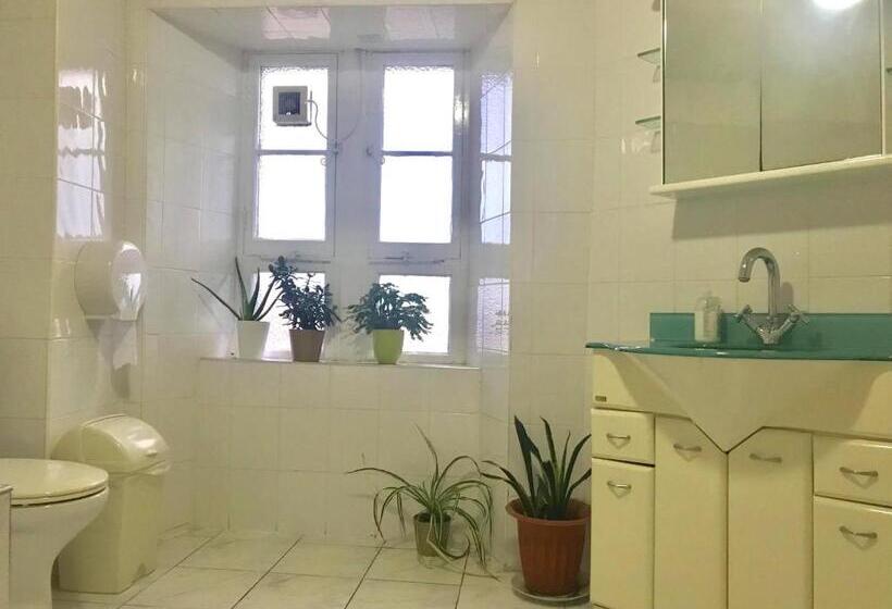 مبيت وإفطار Merchant House