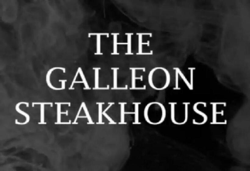 민박 Spire View At The Galleon Restaurant