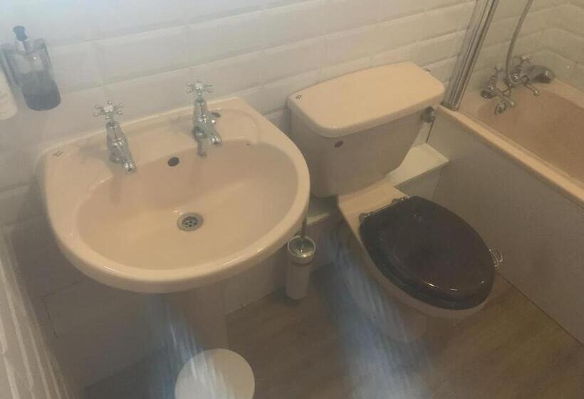 住宿加早餐  The Manners Pub With Rooms