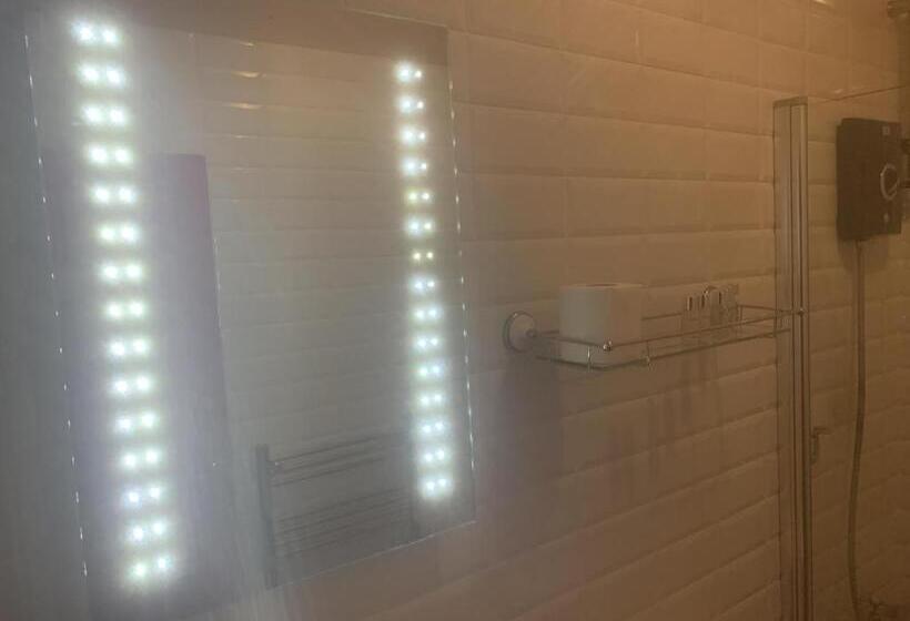 住宿加早餐  The Manners Pub With Rooms