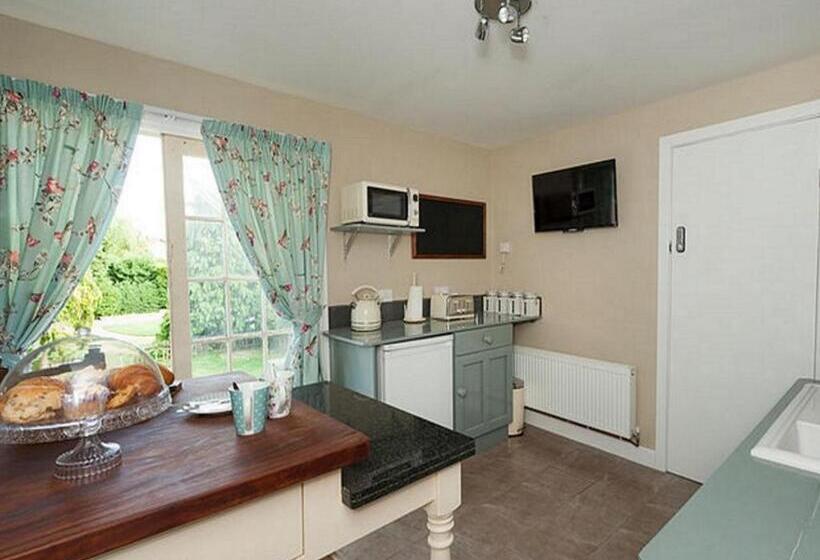 민박 The Porterhouse