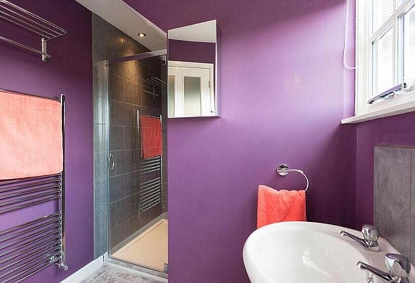 민박 The Porterhouse