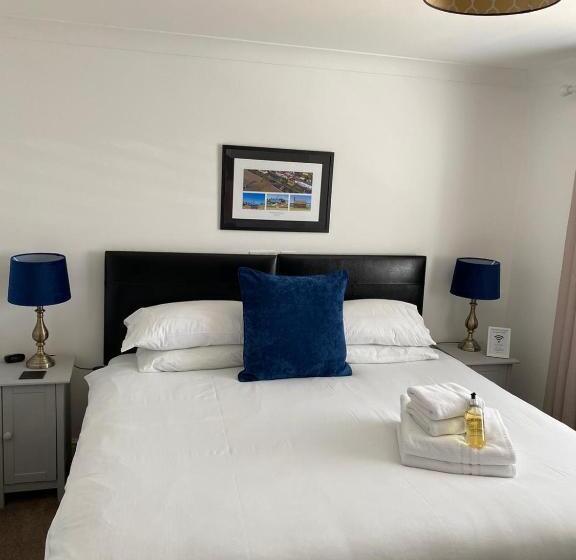 ベッドアンドブレックファースト Tirah Guest House