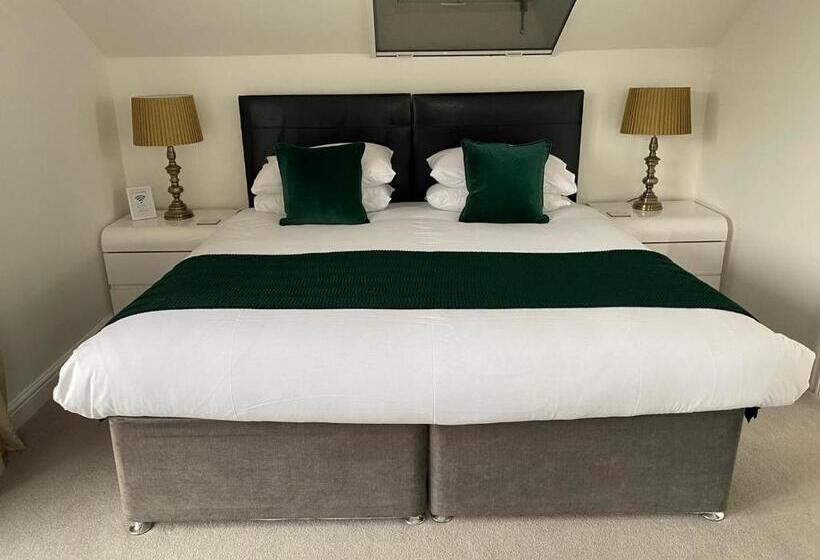 ベッドアンドブレックファースト Tirah Guest House