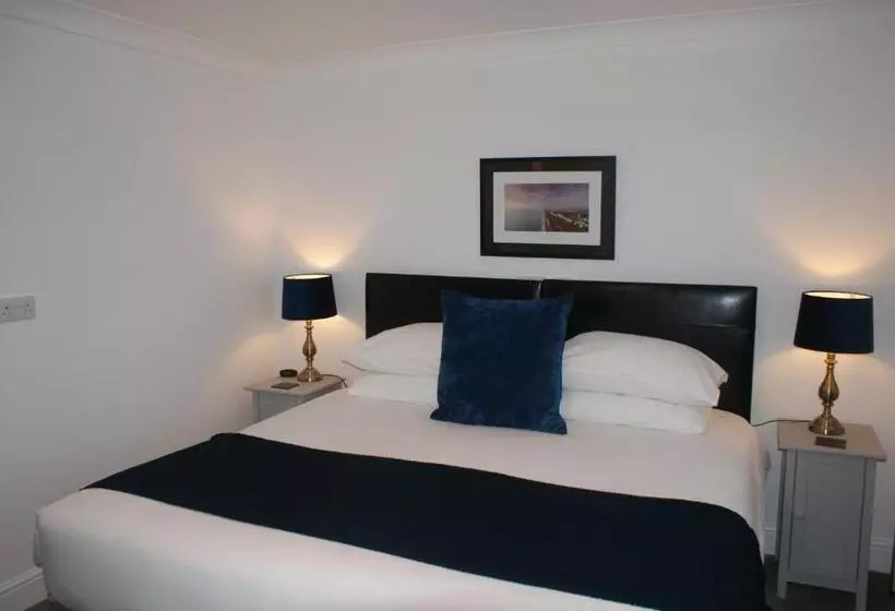 Aamiaismajoitus (B&B) Tirah Guest House