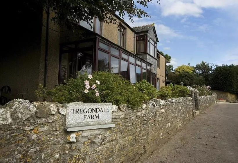 Aamiaismajoitus (B&B) Tregondale Manor Farm