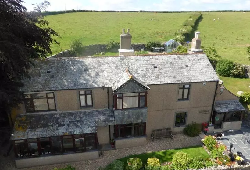 Aamiaismajoitus (B&B) Tregondale Manor Farm