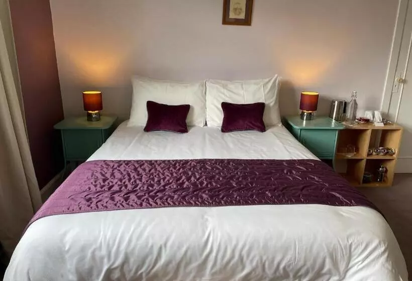 Blackburn Villa B&b