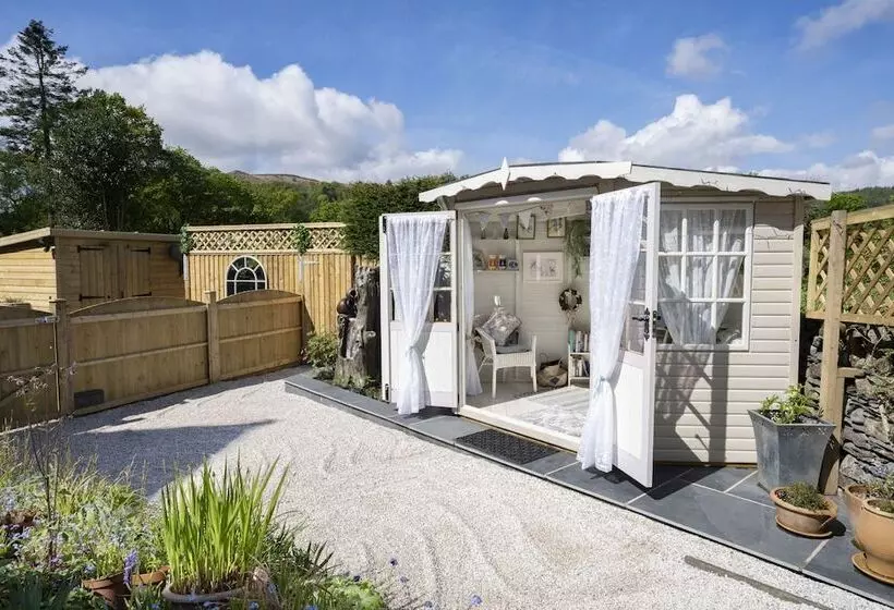 Brantholme Bed & Breakfast