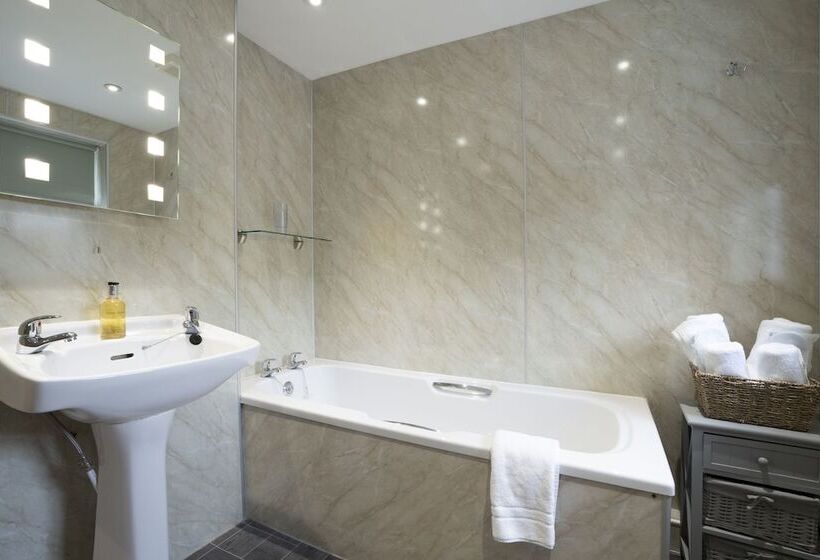 Brantholme Bed & Breakfast