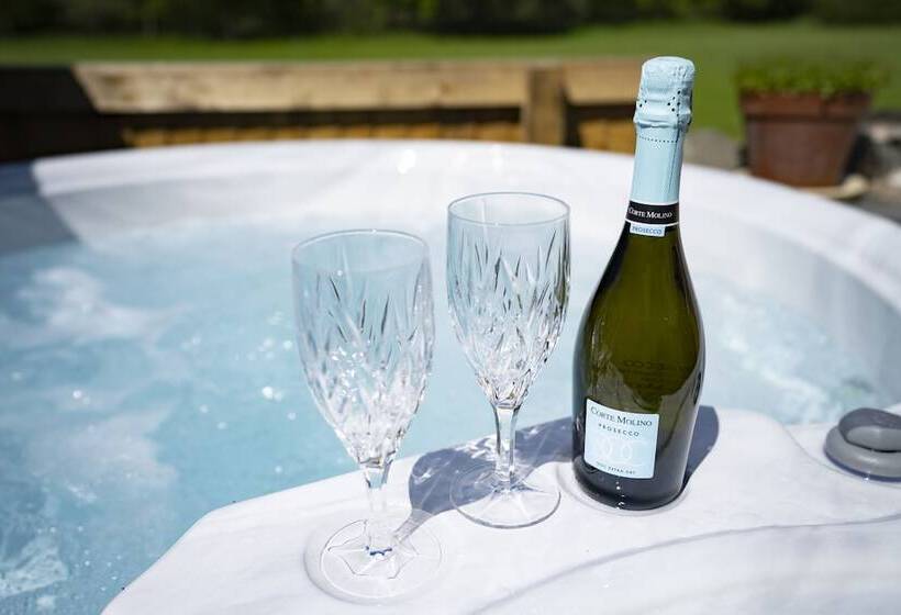 Brantholme Bed & Breakfast