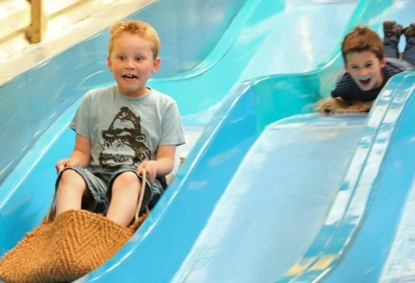 בית מלון כפרי Ashton Court