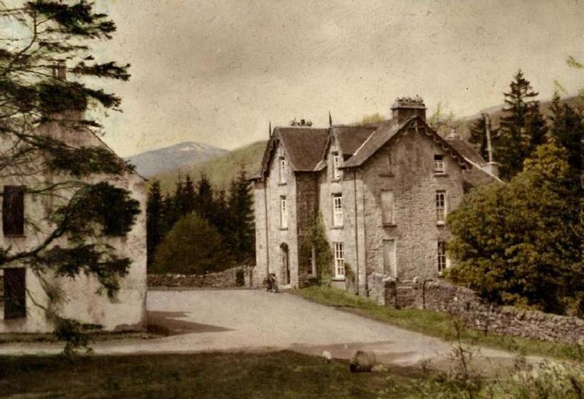 Отель Suie Hunting Lodge