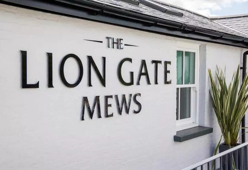 هتل The Lion Gate Mews